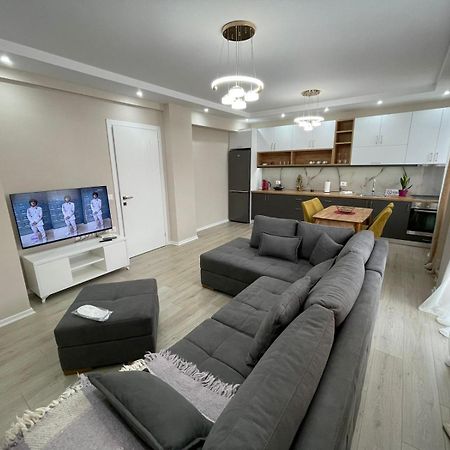 Melody Apartment In Korce Bagian luar foto