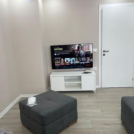 Melody Apartment In Korce Bagian luar foto