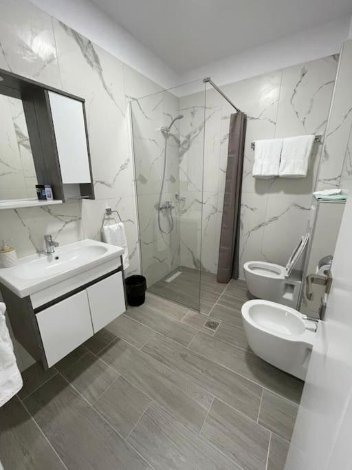 Melody Apartment In Korce Bagian luar foto