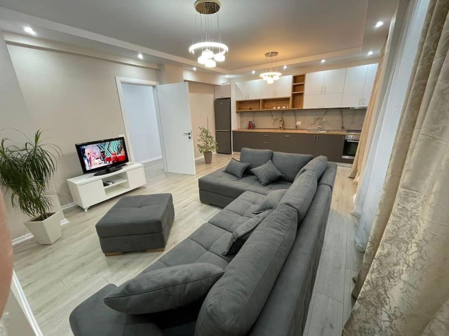 Melody Apartment In Korce Bagian luar foto